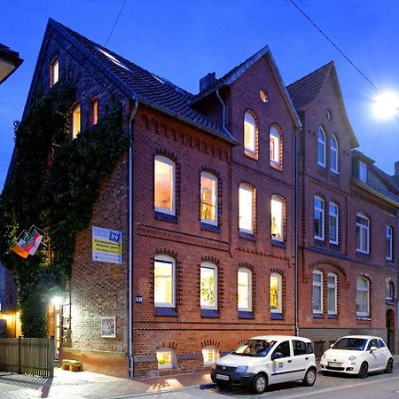 Апартаменты Moltkestrasse 89 Хильдесхайм Экстерьер фото